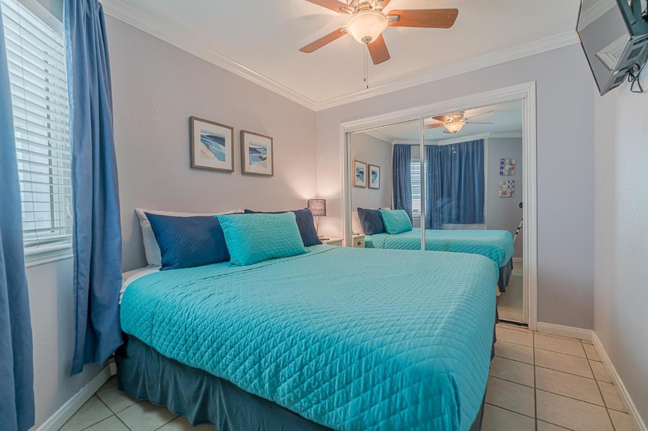 Octopus Gardens Private Boardwalk To The Beach Great Gulf Views Galveston Esterno foto